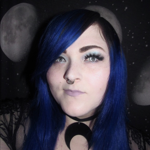 Meet your Posher, Rae - Picture 5 of 11